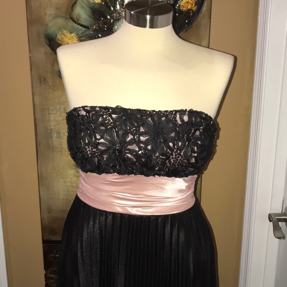 Speechless dress size 9 - Picture 2 of 5